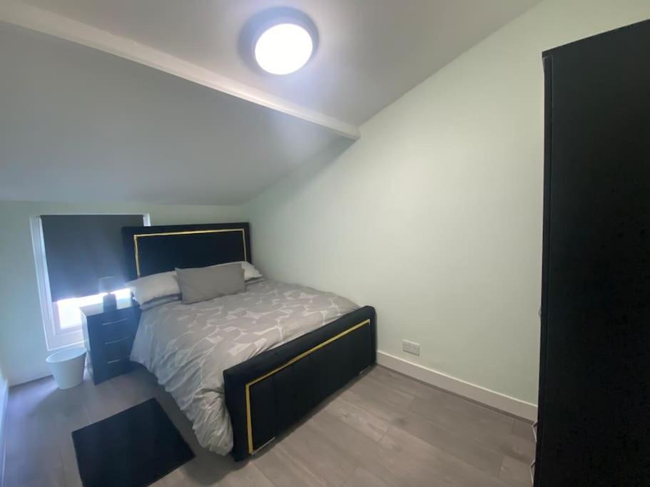 Holiday home Mba Cosy 4 Bedroom House Watford (Hertfordshire)